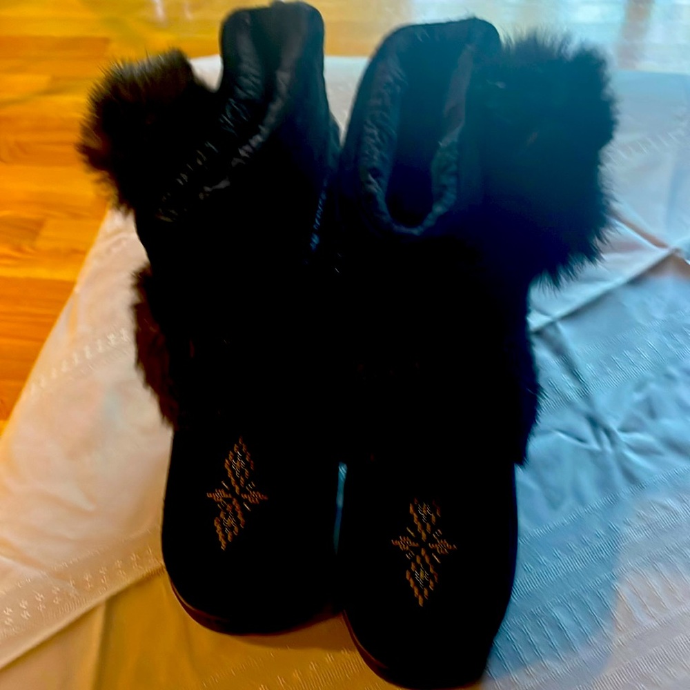JCrew Black size 6 mocassins. Brand new
